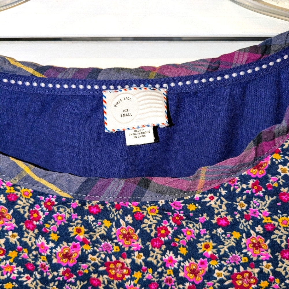Anthropologie Postmark Women's Navy Pink Floral Plaid Stretchy Boho Top Sz Small - Picture 4 of 11